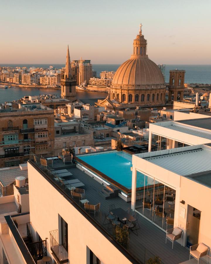 The Embassy Valletta Hotel Esterno foto